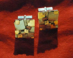 Manschettenknöpfe mit individuellem Muster